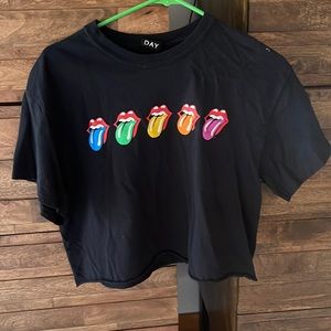 DAY  crop shirt size small